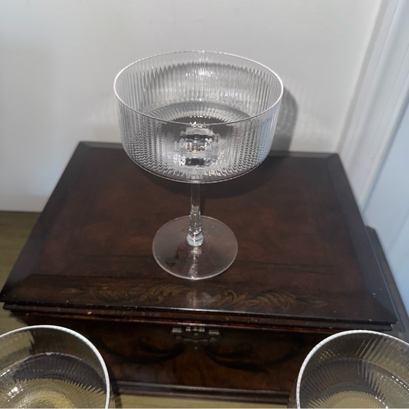 New Set of 4 Williams Sonoma Hand-Blown Champagne Coupe Cocktail Glass MCM - Picture 6 of 7